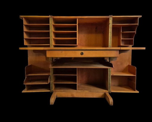 Mummenthaler & Meier Zwitserland Kast