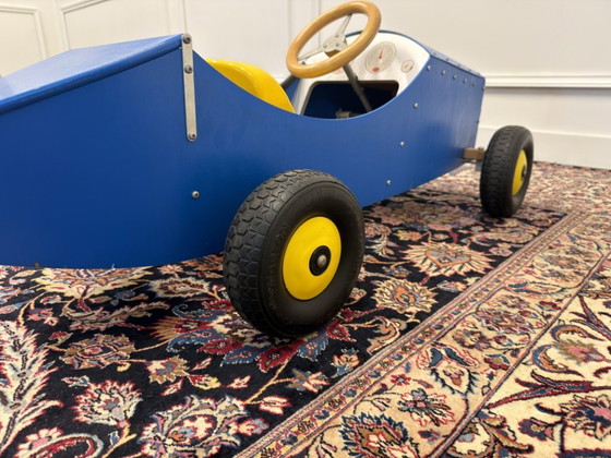 Postmodern Pedal Car by Christophe Gilet for Vilac – Decorative Objects, Metal, Plastic (photo 7 of 10)