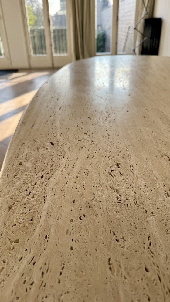 Image 1 of Table de salle à manger en travertin pour l'intérieur et l'extérieur