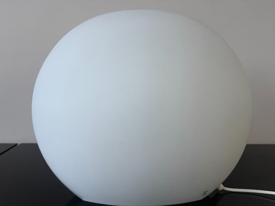 Image 1 of Lampe de table design grand format Putzler