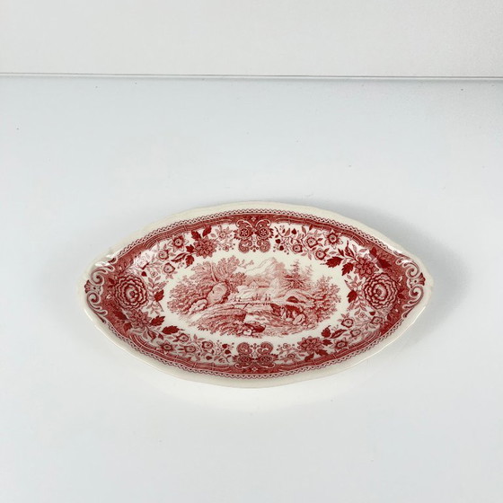 Image 1 of Small oval "Burgenland" dish, Villeroy & Boch, red