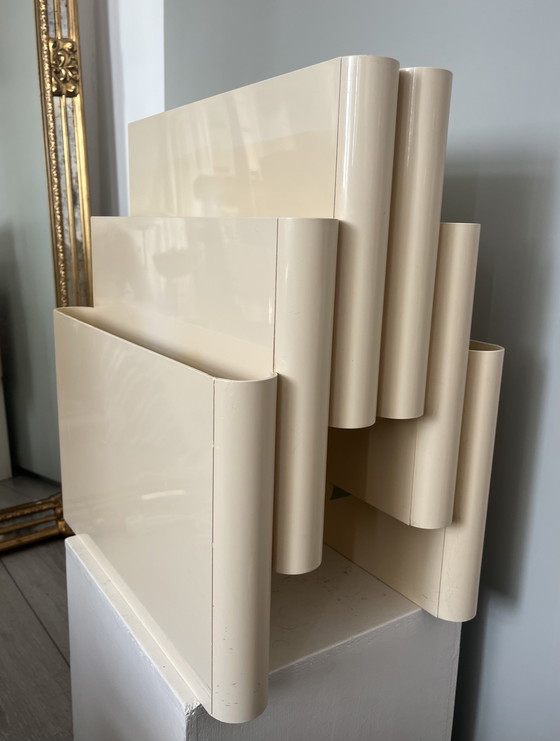 Image 1 of Lectuurbak Kartell Vintage Design