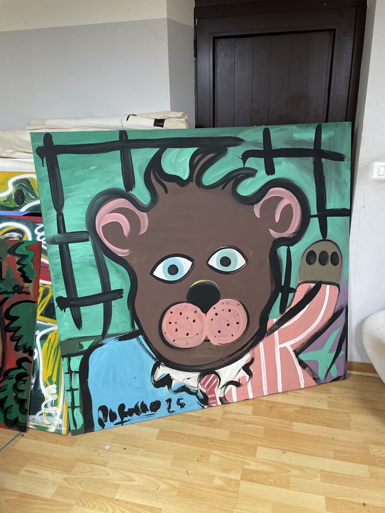 Image 1 of L'orso imprenditore gigante 