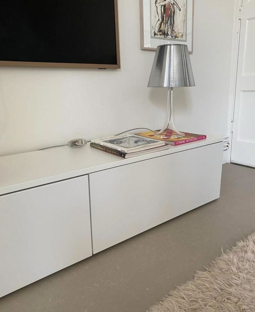KVIK dressoir Bordo