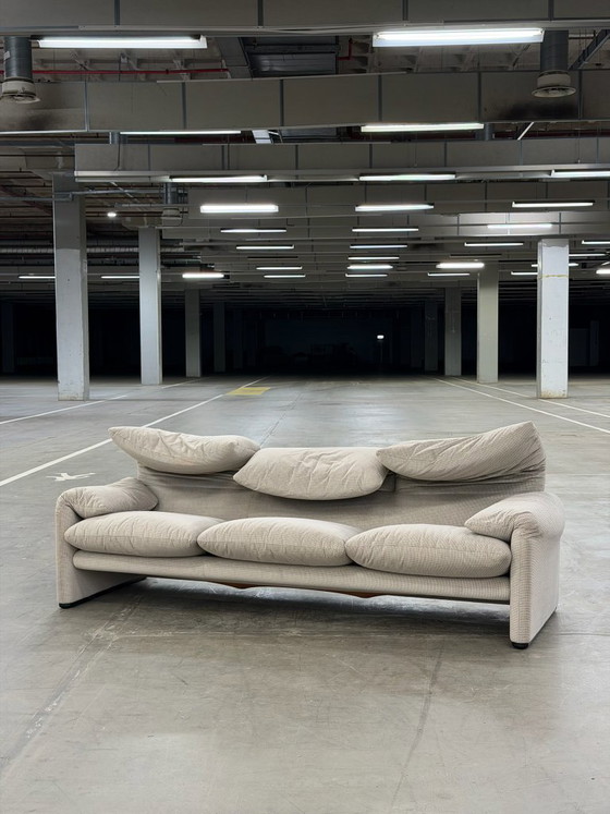 Image 1 of Cassina Maralunga 3-zits| Vintage