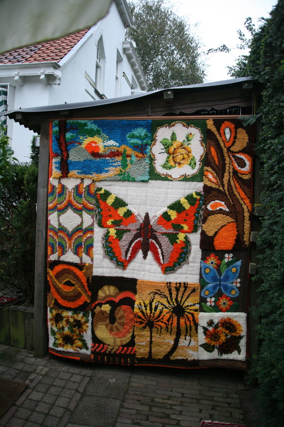 Image 1 of Smyrma vintage con ricamo a pavimento o arazzo degli anni '70.