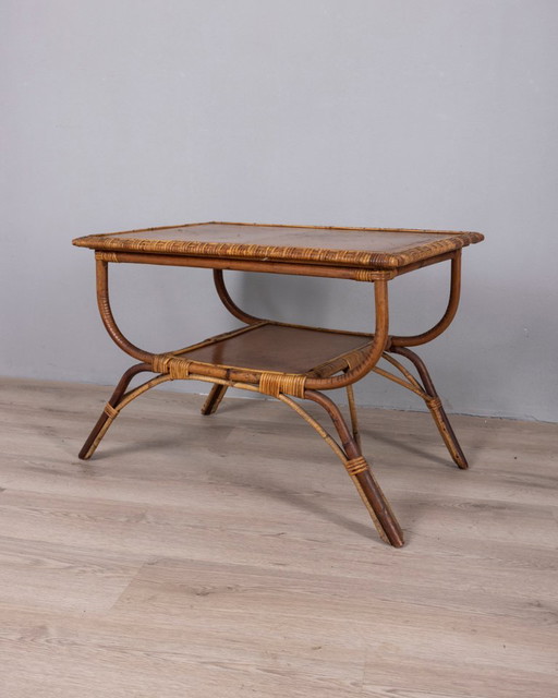 Vintage bijzettafel uit de jaren 60 van Italiaans design, gemaakt van bamboe en hout. – Bamboo