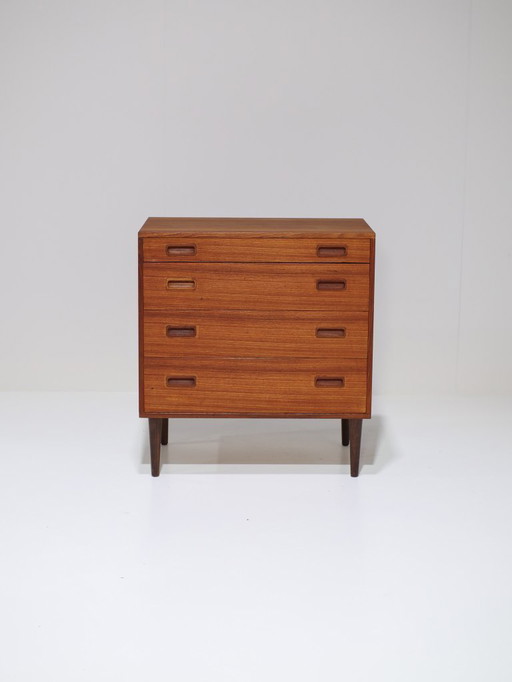 Commode danoise en teck Hundevad, années 1960