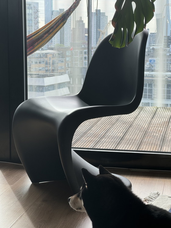 Image 1 of Vitra Panton Black