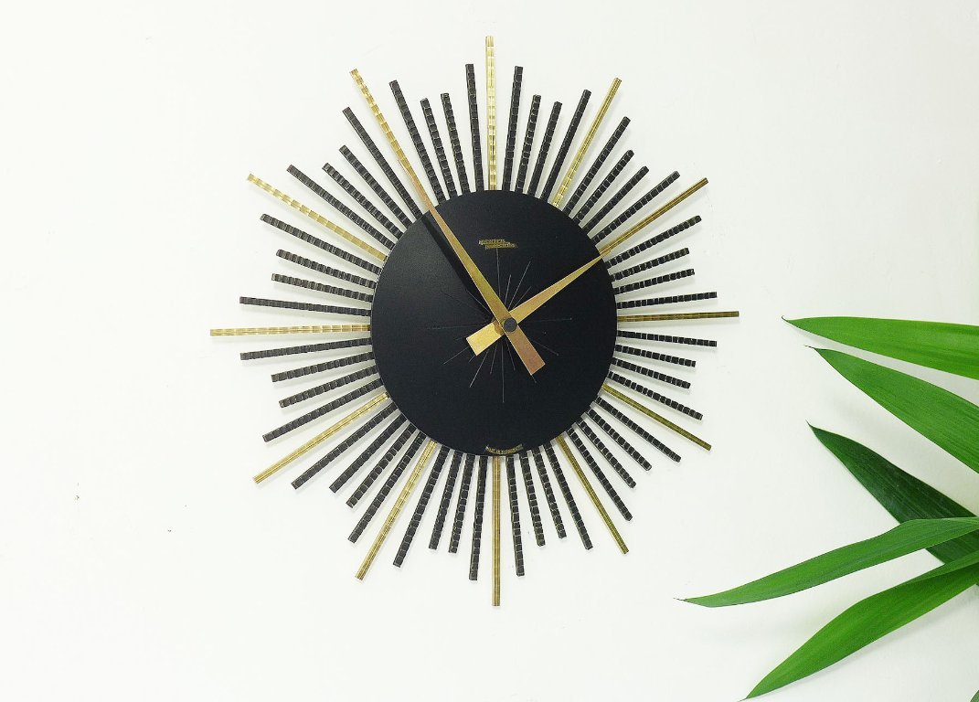 Vintage wall clock Richter Electric Germany | Clocks second-hand