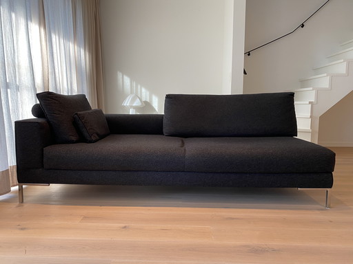 Design in stock Aikon lounge sofa