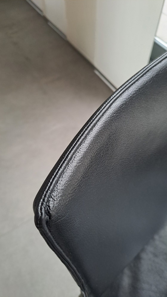 Image 1 of 6 chaises de salle à manger design