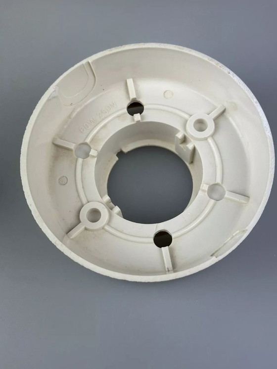 Image 1 of Lampada da parete anni '50 e '60, lampada da cantina, plastica e vetro, Bauhaus