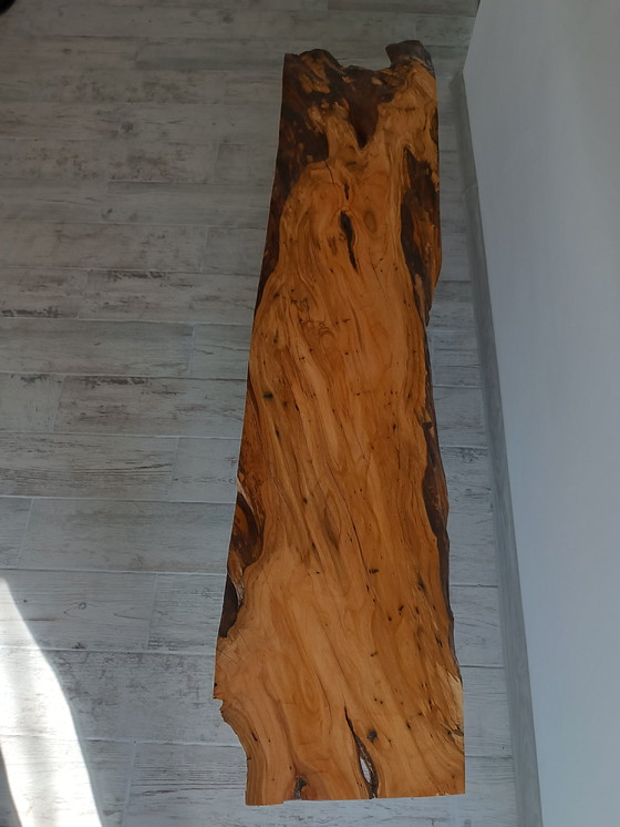 Image 1 of Plum Haven – The Essence of Timeless Craft