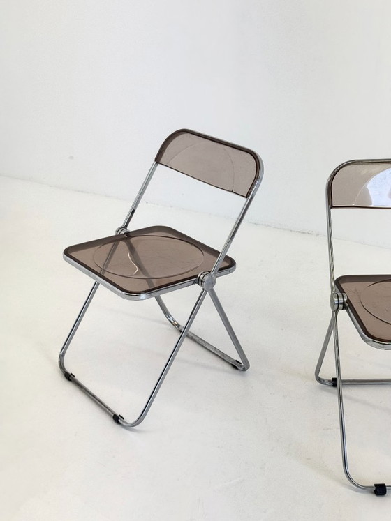 Set of 2 Plia folding chairs for Anonima Castelli by Giancarlo Piretti – Chrome (photo 16 of 17)