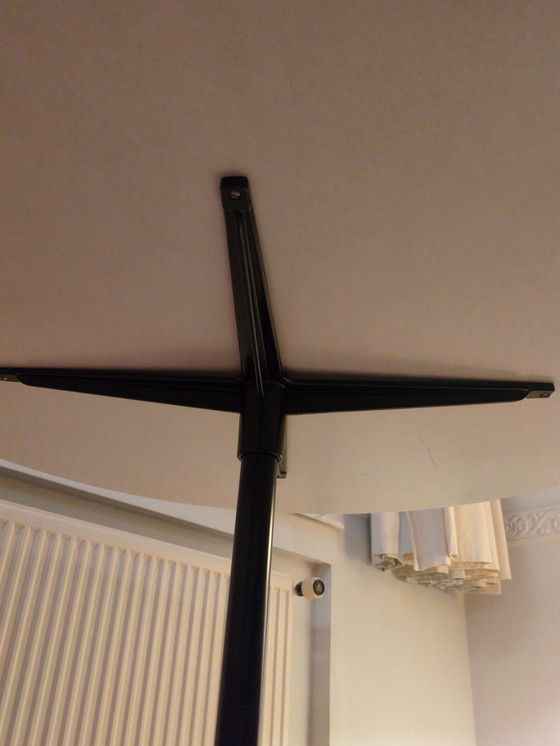 Image 1 of Tavolo rotondo vintage Herman Miller Eames