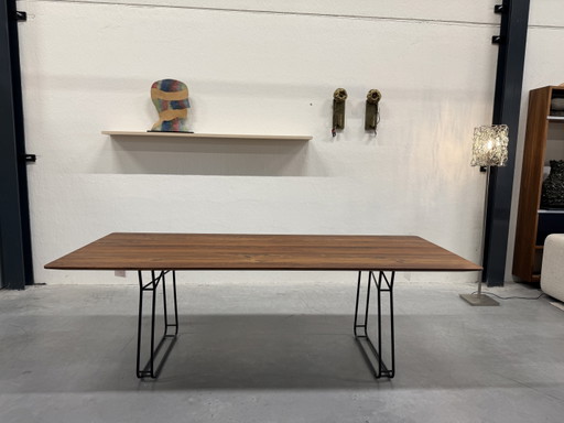 KFF Figura Dining table walnut wood 240x100
