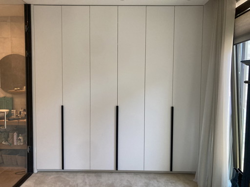 Maßgeschneiderter Kleiderschrank von Vlugt