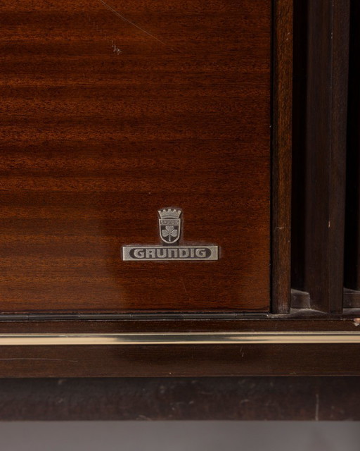 VINTAGE 1960S RADIO PHONOGRAPH STEREO MOBILE ROSSINI MODEL BY GRUNDIG