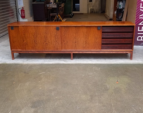 Image 1 of Vintage Alfred Hendrickx Dressoir Voor Belform Model 440 In Palissander 1960'S