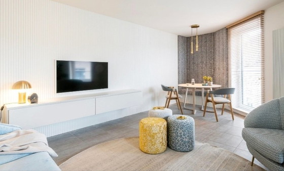 Image 1 of Ensemble de meubles design authentique (Moroso, Saba Italia, Audo, JLC)