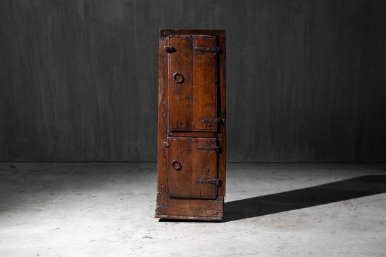 Image 1 of Antiker Volksschrank, Frankreich, 19. Jahrhundert