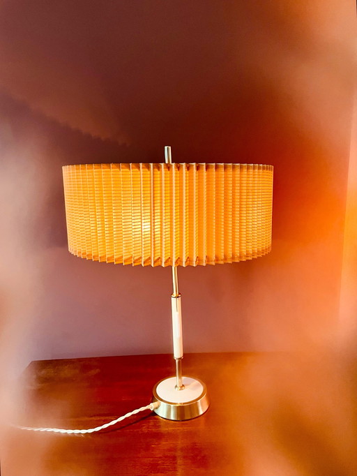 Sjieke “60’s Seegers & Co Tafellamp