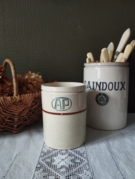 Image 1 of Antieke aardewerken pot "AP"