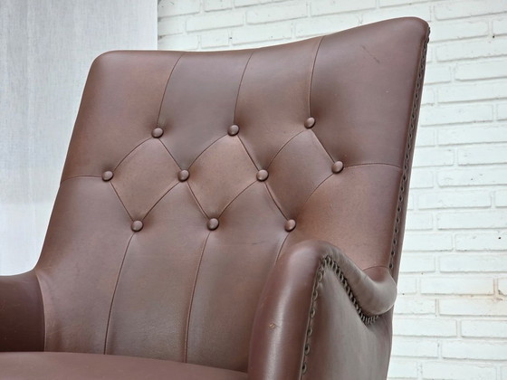 Image 1 of Anni '70, poltrona danese, rivestimento originale in pelle marrone.