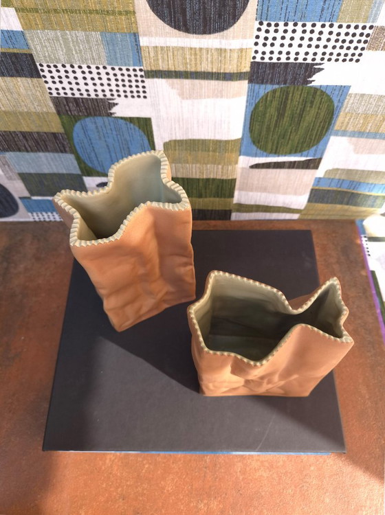 Rosenthal: Set of 2 "Paper Bag" Vases (Tapio Wirkkala) – Porcelain (photo 5 of 12)