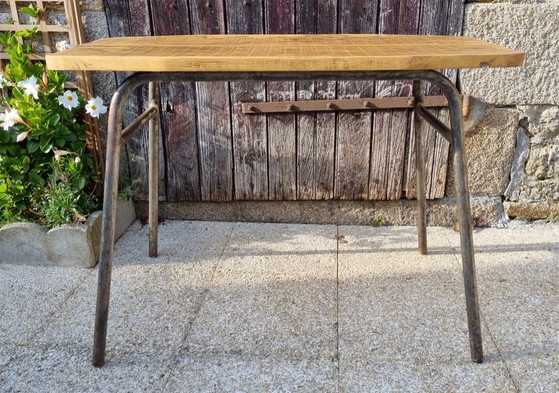 Image 1 of Kleine werkplaatstafel, onbewerkt hout, metaal, vintage, jaren 1950-1960