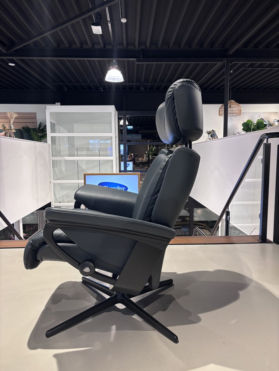 Image 1 of Poltrona reclinabile Stressless Magic