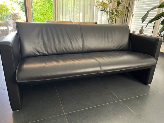Image 1 of Leolux | Black leather sofa Fiabo | 2.5 seater