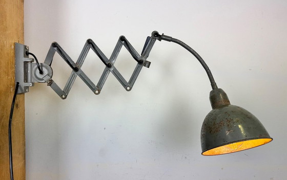 Image 1 of Grijze industriële schaarwandlamp van Elektroinstala, jaren 60