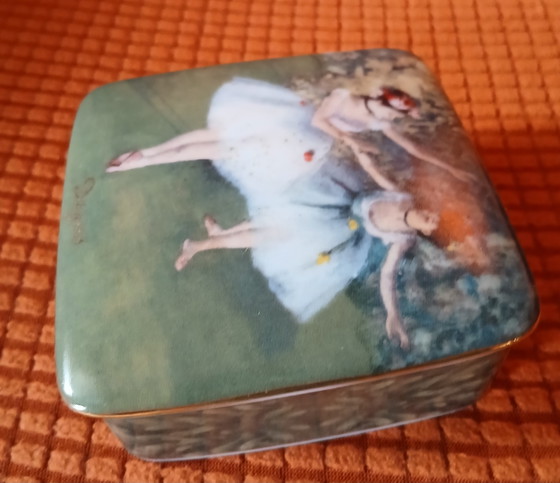 Image 1 of boîte de rangement Goebele