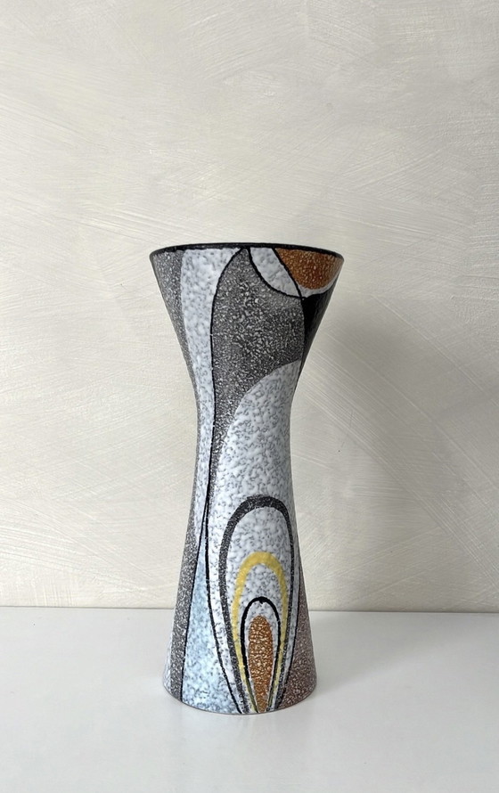 Image 1 of Vintage Rumba vaas van Flora Gouda, Holland, jaren 50, geometrische patronen