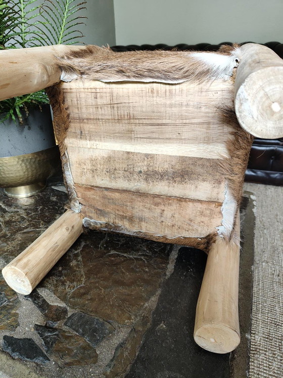 Vintage massief houten kruk met geitenhuid – Krukjes, Wood, Other (photo 5 of 5)