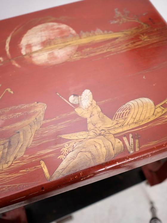 Image 1 of tavolino laterale laccato rosso art déco giapponese