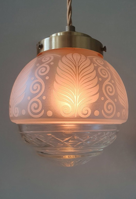 Vintage Bollamp / Hanglamp - Geslepen Glas (Ge-etst) Met Frosted Decoratie – Hanglampen, Metal (photo 2 of 15)