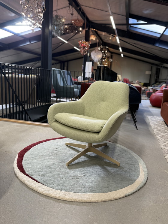 Image 1 of Leolux Pode Armchair Fabric Design Swivel Chair