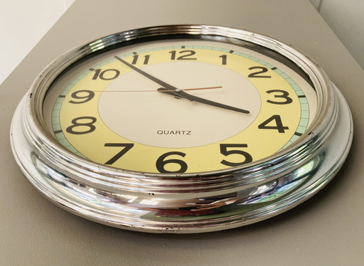 Vintage Art Deco-Style Wall Clock From Rhythm Watch