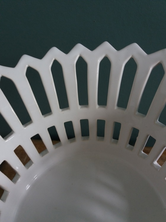 Image 1 of Coupe À Fruits Ajourée Malicorne Bourg-Joly Signed Moreau