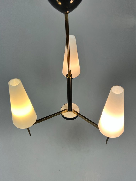 Image 1 of Lampadario/lampada a sospensione vintage, ottone con vetro lattimo, Belgio anni '70