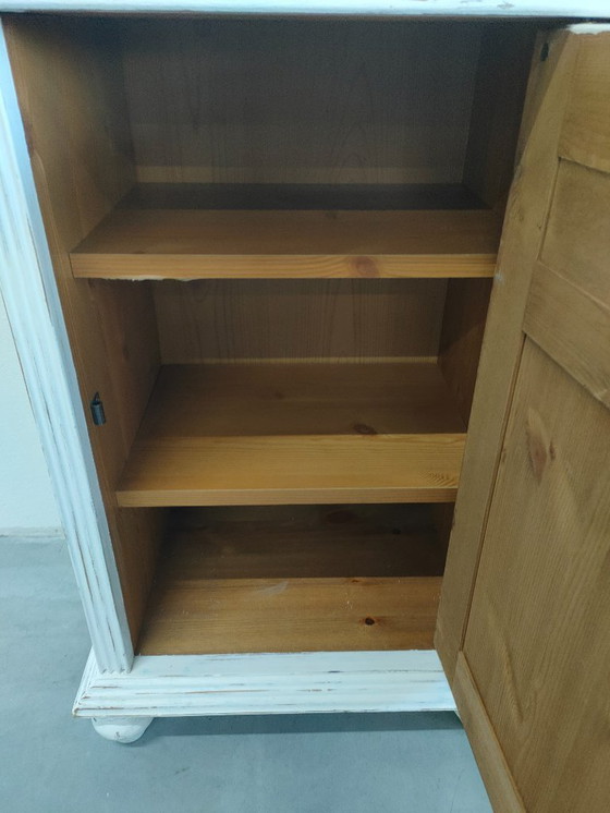 Image 1 of Mobiletto da parete/ingresso vintage in legno sbiancato di Brocante.