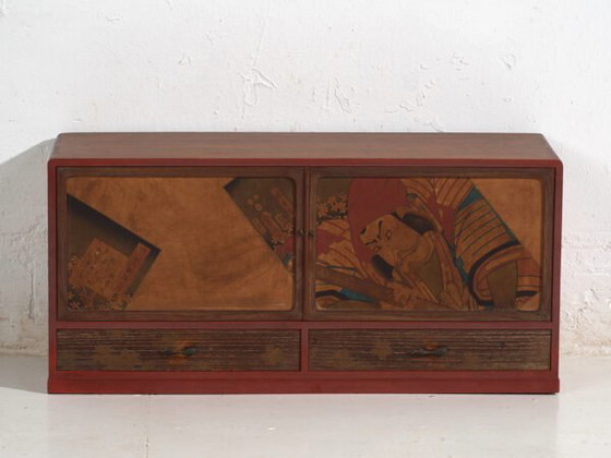 Japanese Cabinet with Kabuki Decorated Sliding Doors in Paulownia Wood, Early Showa Period, circa 1926–1970 (photo 31 of 40)