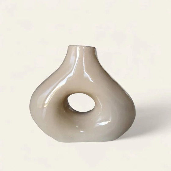 Ochi Beige Vase – Vasen, Porzellan, Keramik, Modern (photo 2 of 2)