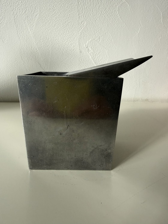 Image 1 of Philippe Starck 80s design Memphis XO edit Ray Hollis 1986