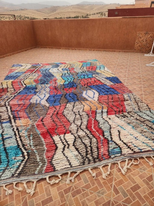 Tappeto Boujaad marocchino colorato 400 × 300 cm – Tappeto berbero XXL di grande impatto (photo 2 of 5)