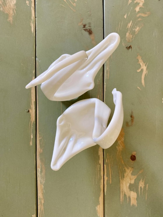 Image 1 of Pair of decorative swans handcrafted from opaque glass