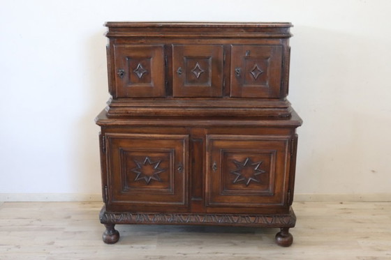 Image 1 of Antique Buffet in Solid Walnut, Italy 17th Century